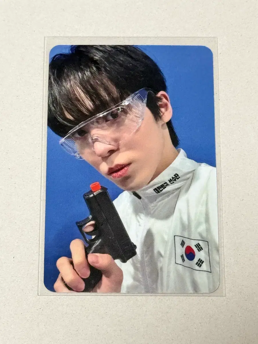 thumbnail-0